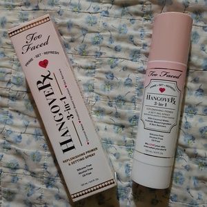 Too faced Setting Spray